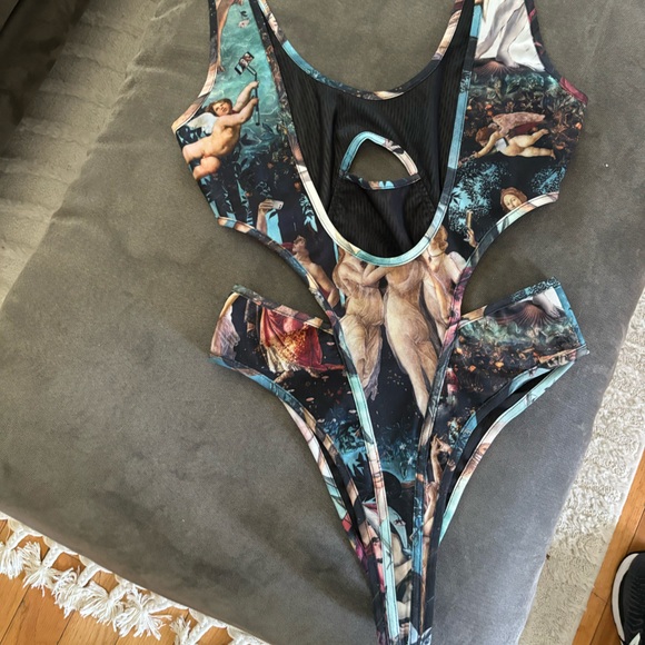 Genevieve Bodysuit in Multi Renaissance - Picture 9 of 9